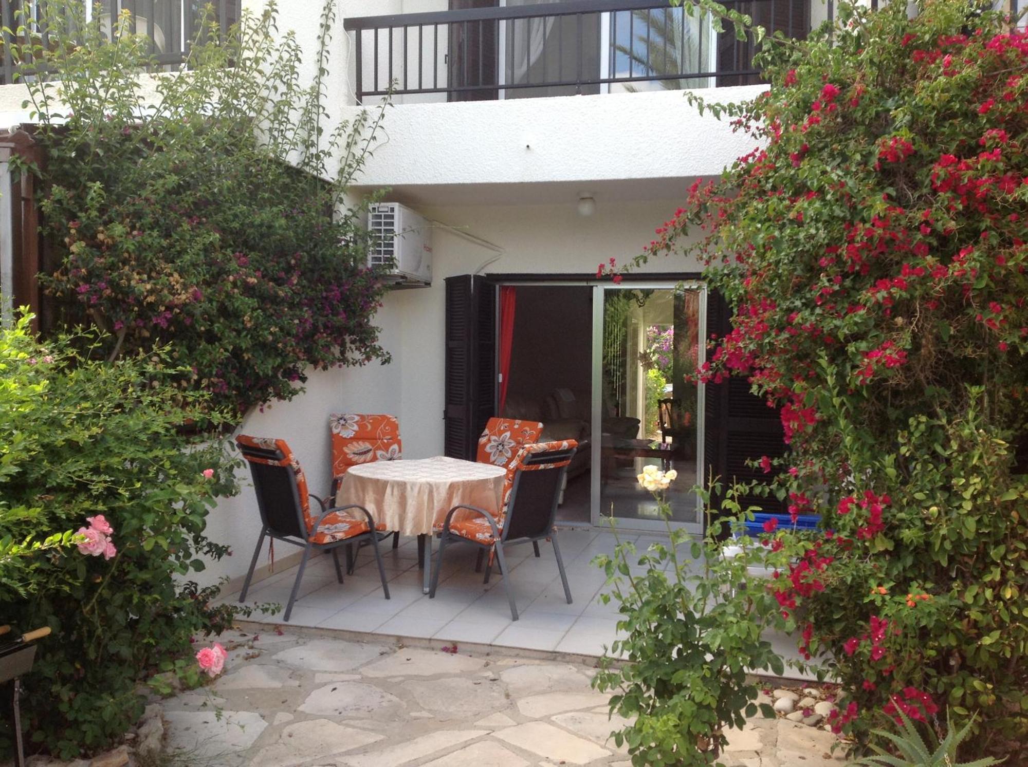 Villa Paphos Townhouse Extérieur photo